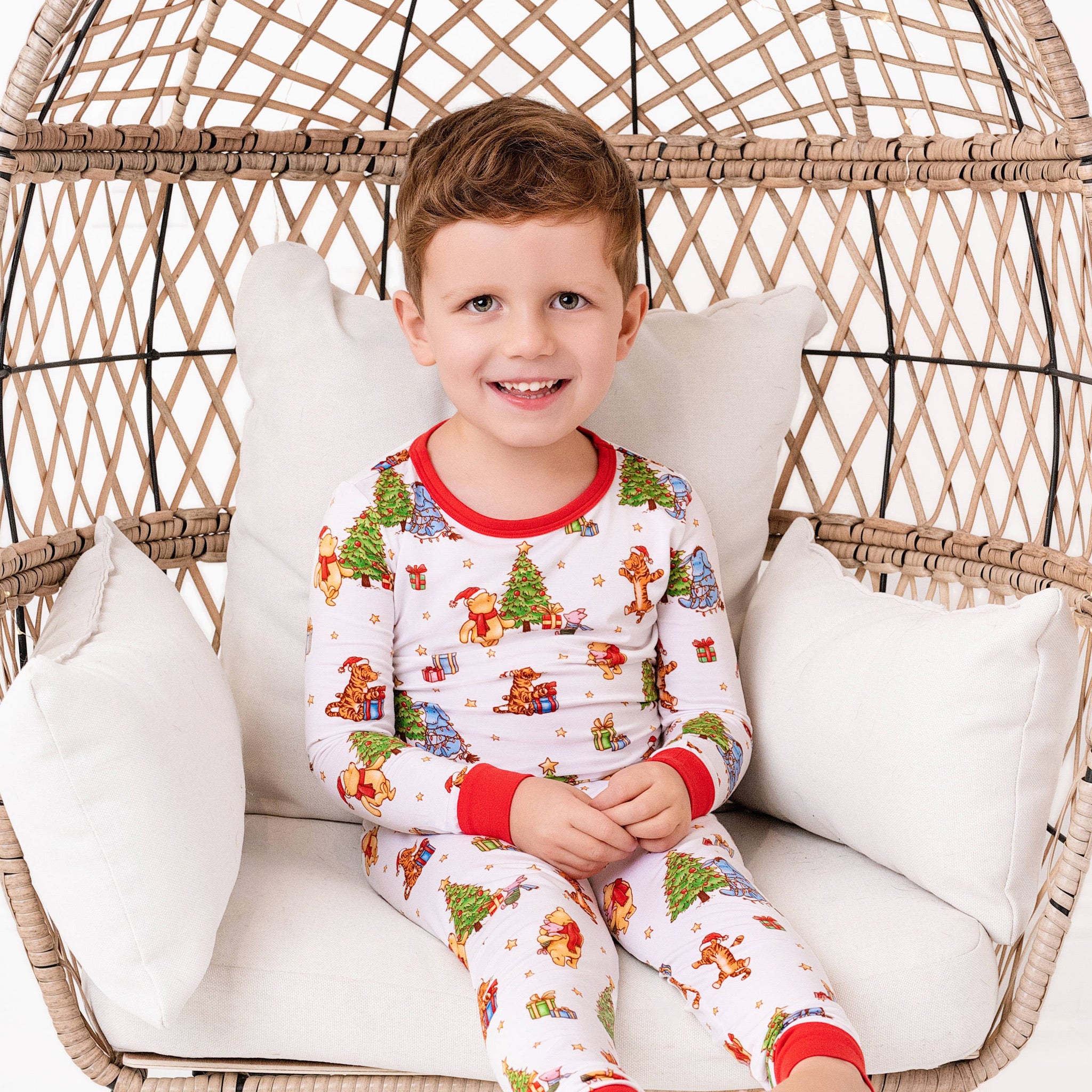 Jul med Brumm pyjamassett