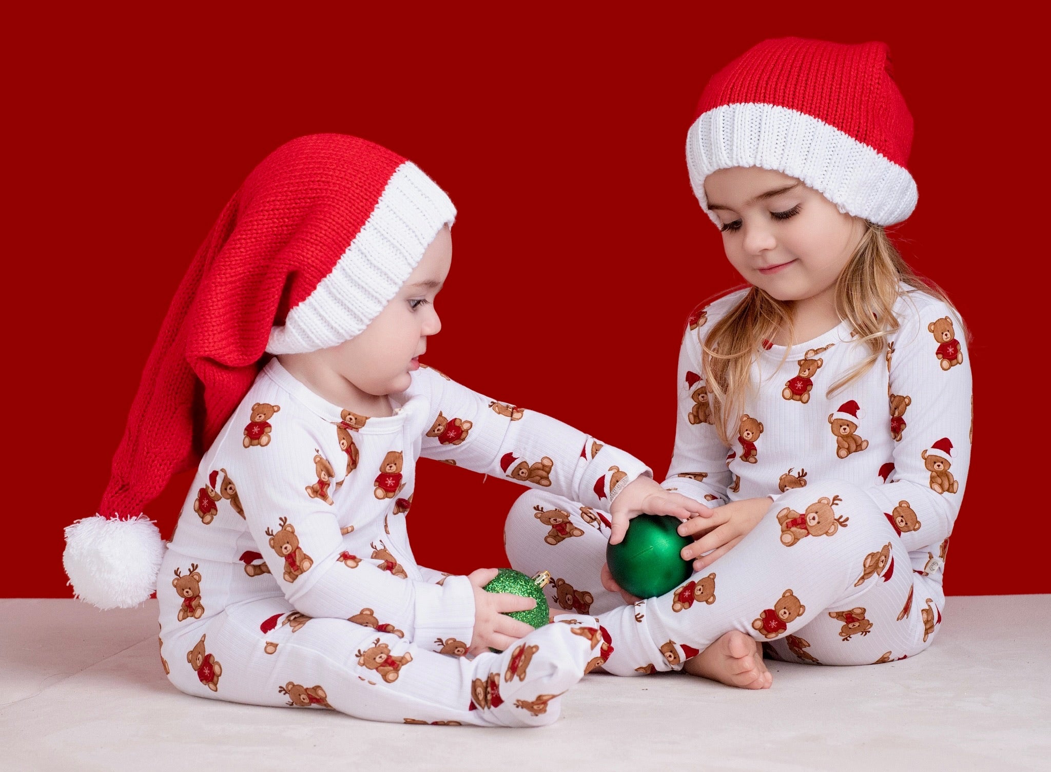 Julebamser pyjamassett