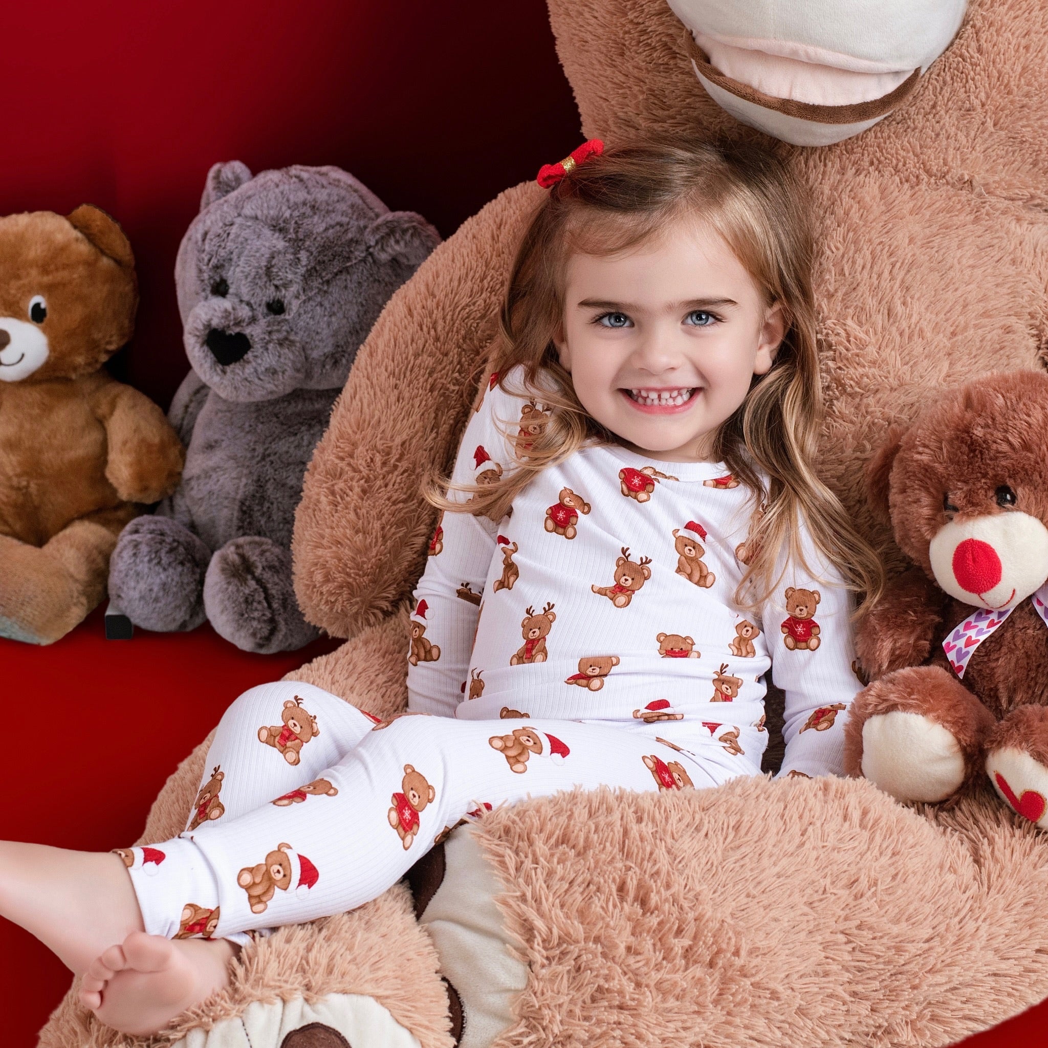 Julebamser pyjamassett